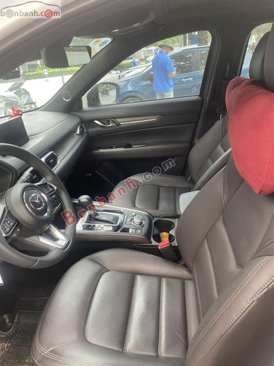 Xe Mazda CX5 Premium Exclusive 2.0 AT 2024