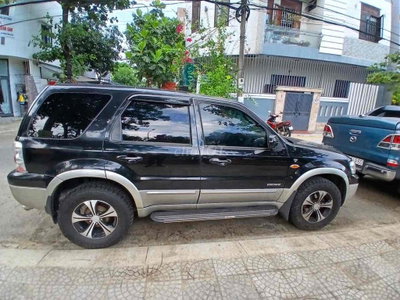Ford Escape 2006 Đen