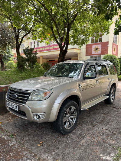 Ford Everest 2009 Vàng cát