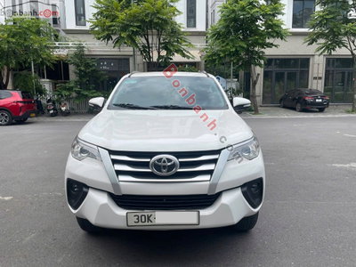 Xe Toyota Fortuner 2.4G 4x2 MT 2019
