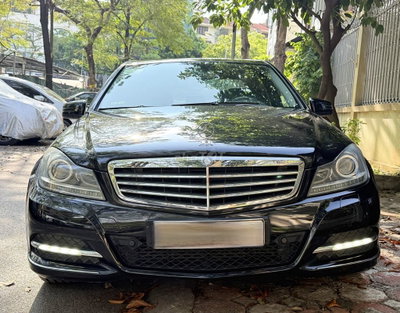 Mercedes C250 Blue Efficiency 2011 (bản Facelift)