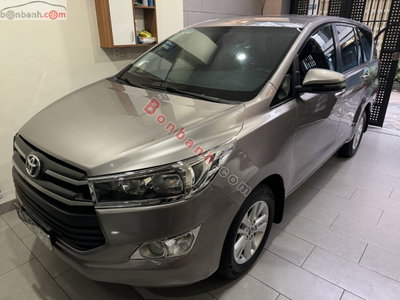Xe Toyota Innova 2.0E 2018