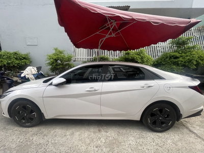 Hyundai Elantra 2024 Trắng
