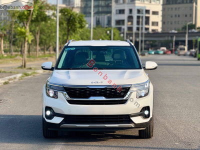 Xe Kia Seltos Luxury 1.4 AT 2021