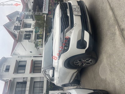Xe Kia Seltos Deluxe 1.4 AT 2021