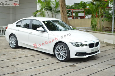 Xe BMW 3 Series 320i 2016