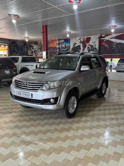 Toyota Fortuner 2014 Bạc 160000 km siêu đẹp