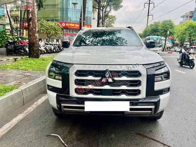 Xe Mitsubishi Triton Athlete 4WD AT 2025