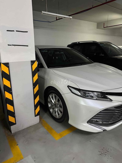 Toyota Camry 2021 Chính Chủ