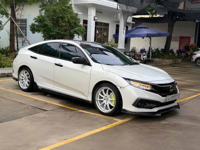 Honda Civic 2019 Trắng