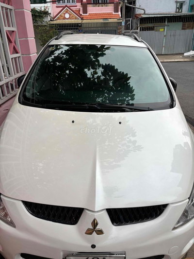 Mitsubishi Trắng 7 chỗ chính chủ ký Mb xe cưc đẹp