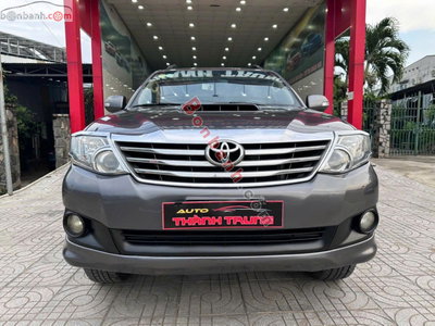 Xe Toyota Fortuner 2.5G 2014