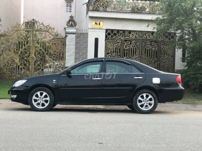 toyota CAMRY còn rất đẹp