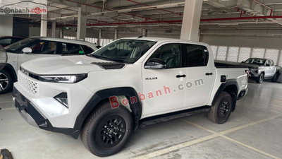 Xe Toyota Hilux Pro 2.8L 4x2 AT 2026