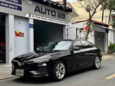 VinFast Lux A Base 2022 Đen 63.000 km