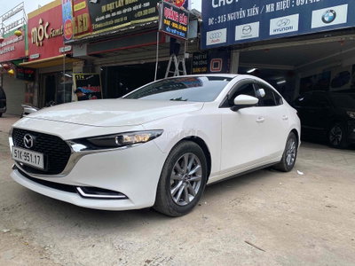Mazda 3 Luxury 2023 Trắng
