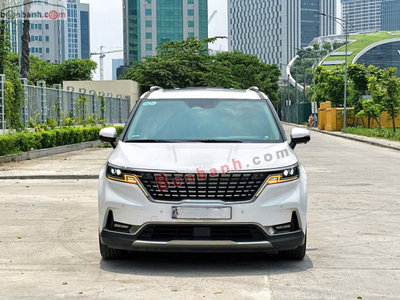 Xe Kia Carnival Signature 2.2D 2022