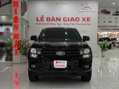 Ford Ranger XLS 4X2AT 2022 Đen
