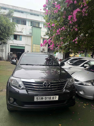 Toyota Fortuner 2013 Xám 128.000km