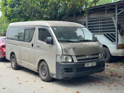 Toyota Hiace 2006 Vàng cát