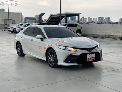Xe Toyota Camry 2.5Q 2024
