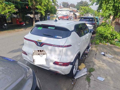 Xe điện VinFast VF 5 Plus Trắng