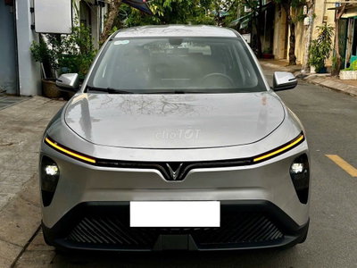 LIMO GREEN 25 - 6.000KM - FREE SẠC KGH