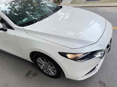 Mazda 3 2023 Luxury Trắng 17.000 Km