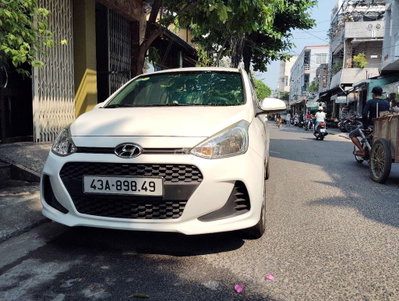 Hyundai i10 2018 MT Trắng
