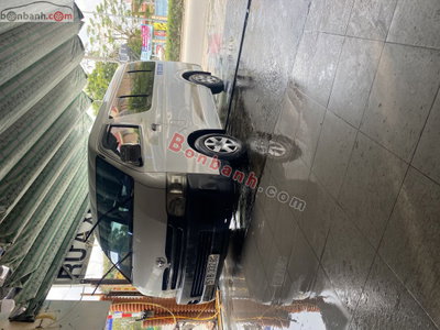 Xe Toyota Hiace 2009