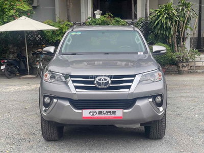 Toyota Fortuner 2017 2.7AT Bạc