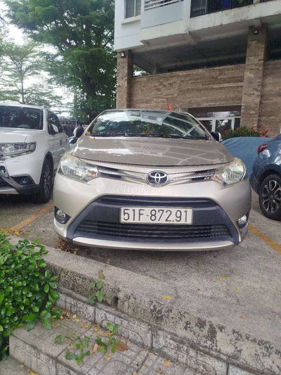 Toyota Vios 2017 Số sàn Vàng cát