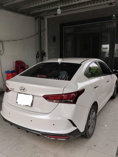 Hyundai Accent 2023 ATH 12.000 km Trắng