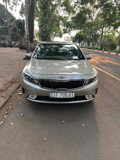 Kia Cerato STD 2016 Vàng cát