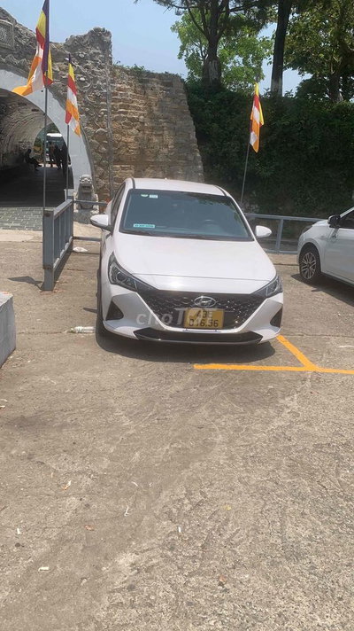 Hyundai Accent 2023 1.4 AT - 100000 km