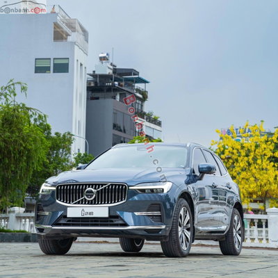 Xe Volvo XC60 Recharge Ultimate T8 AWD 2024