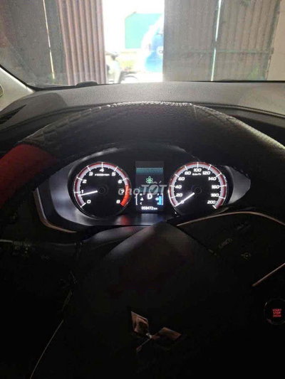 Mitsubishi Xpander Cross 2021 Nâu 60.000 km
