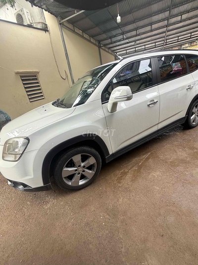 Chevrolet Orlando Trắng