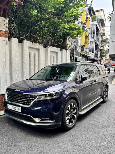 KIA Carnival 2022 2.2D Signature xe zin không lỗi