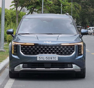 Kia Carnival 2.2D Signature 2024. Còn Bảo Hành