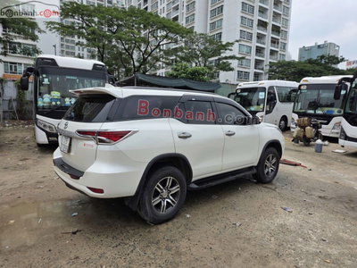 Xe Toyota Fortuner 2.4G 4x2 MT 2017