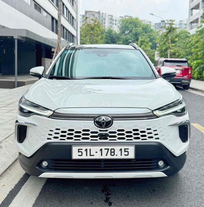 Toyota Corolla Cross 2024 1.8V 16ngan km siu lướt