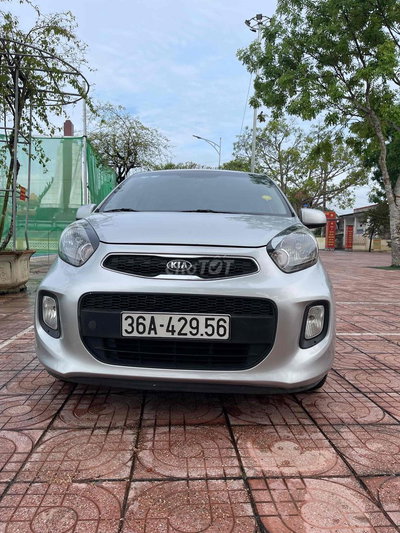 KIA Morning màu Bạc 10 vạn