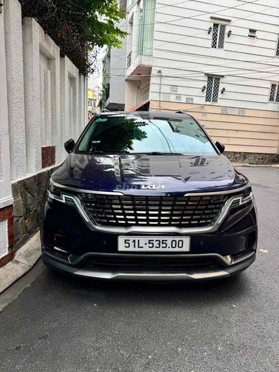 Kia Carnival 2022 Signature Xanh 80000km