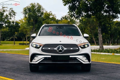 Xe Mercedes Benz GLC 300 4Matic 2023
