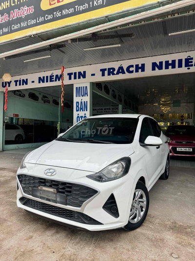 Hyundai Grand i10 Trắng