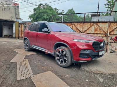 Xe VinFast Lux SA 2.0 Premium 2.0 AT 2019