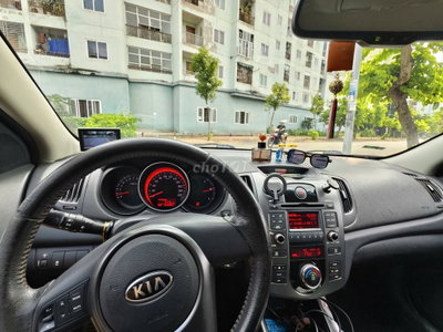Kia Cerato HQ màu Xám
