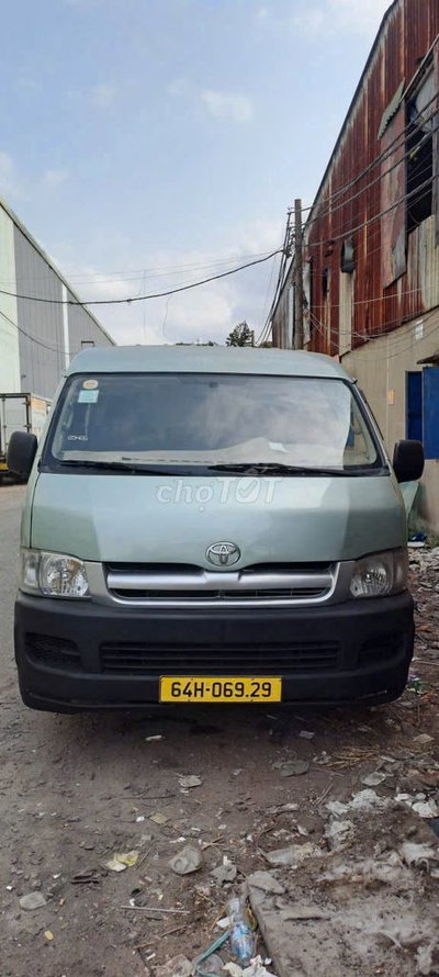 Toyota Hiace 2009 Xám