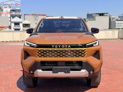 Xe Toyota Hilux Pro 2.8L 4x2 AT 2026